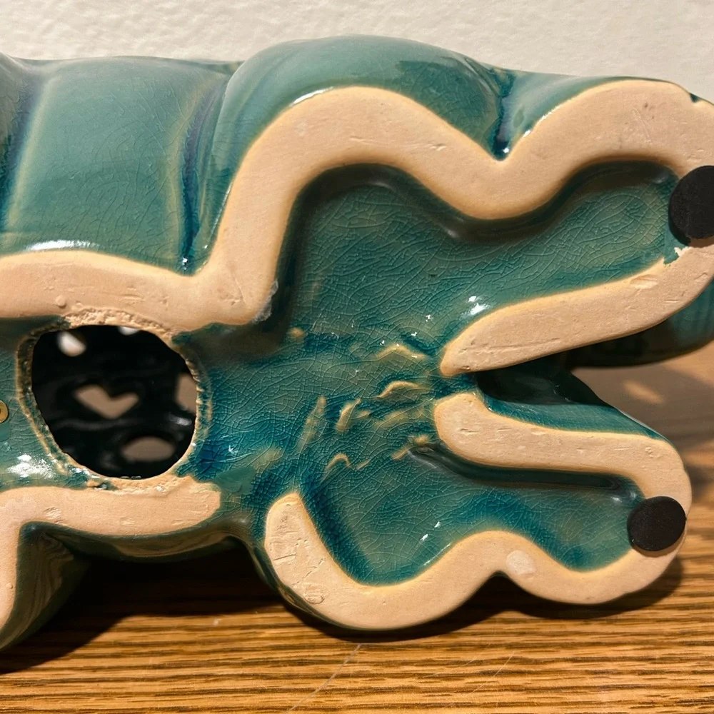 Teal Ceramic Open Fretwork Good Luck Elephant Figurine - Picture 8 of 13